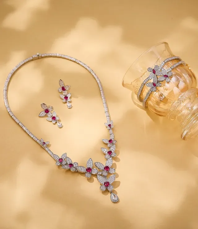 Colar motivo floral V-Drop pavé-set 2