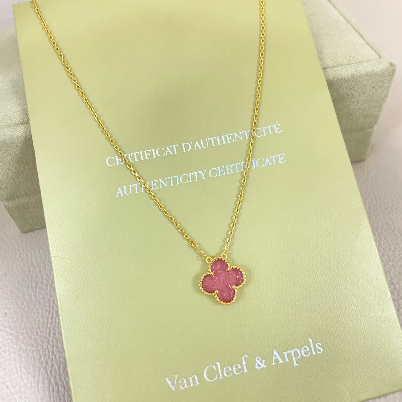 Pink Glitter Clover Pendant Gold Beaded Necklace 4