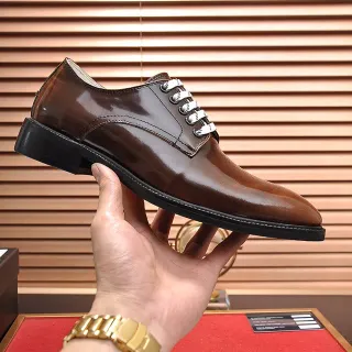 Chaussure Oxford à bout cap marron poli