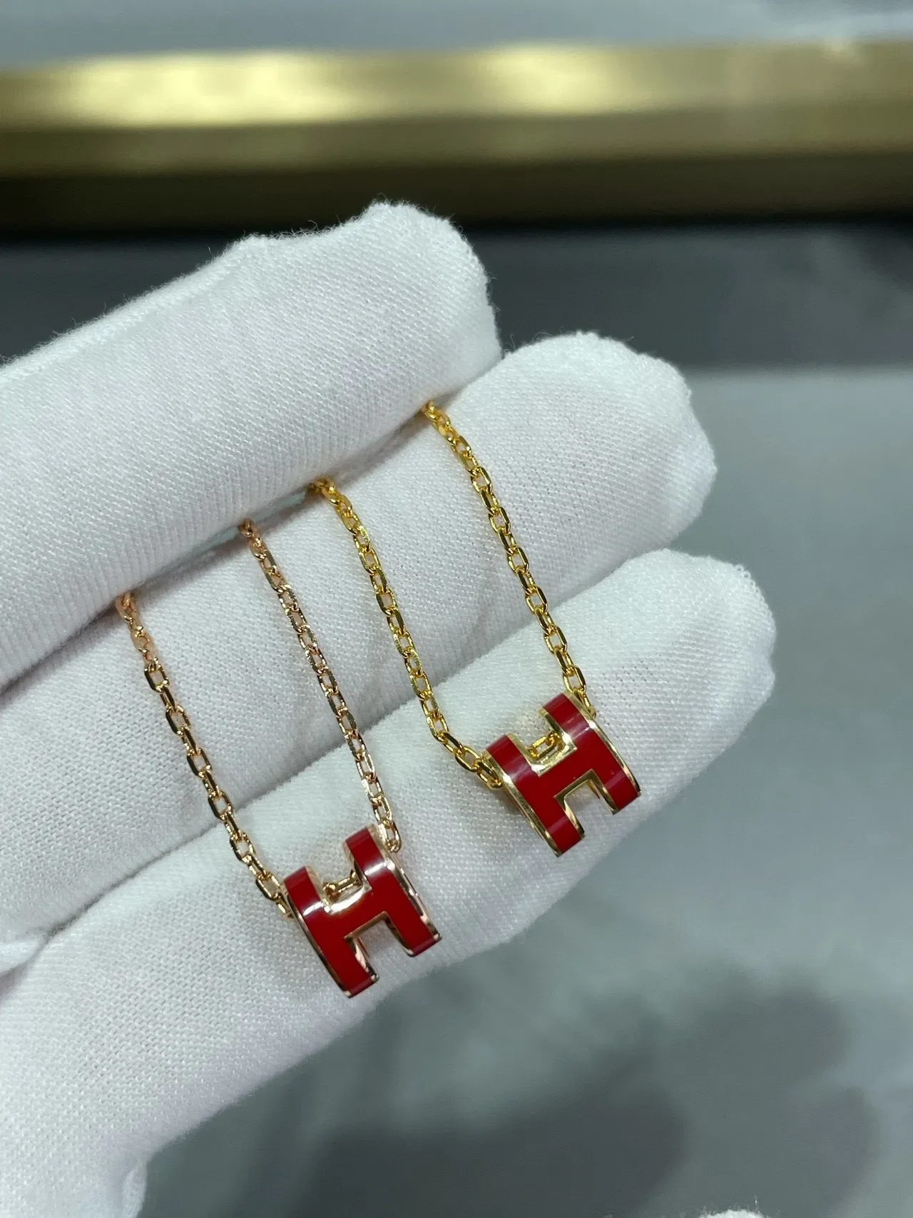 Red Gold Gourd-Shaped Silhouette Inlay Earrings 6