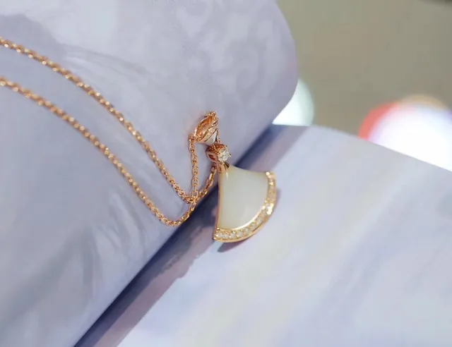 Rose Gold-Tone Fan-Shaped Pavé Pendant Necklace 3