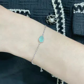 سوارة سلاسل ملتوية بلون فضي مع قطرة حجر أكوا