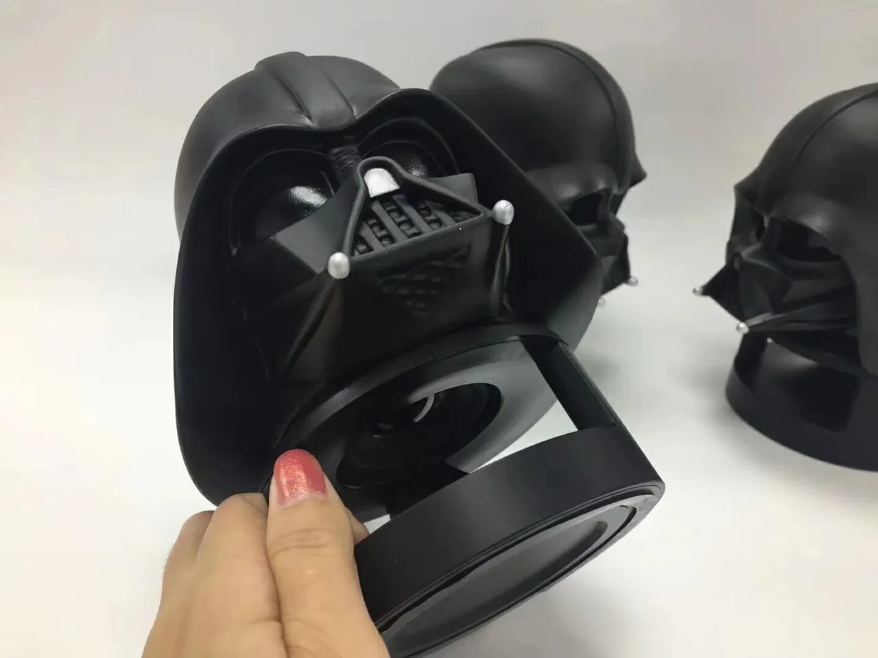 Star Wars T2 Wireless Speaker Darth Vader Helmet Portable Speaker 5