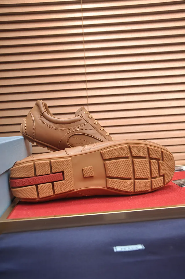 Tan Smooth Leather Low-Top Sneaker 3