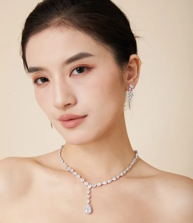 Teardrop-Cut Stone Y-Drop Pendant Necklace 7