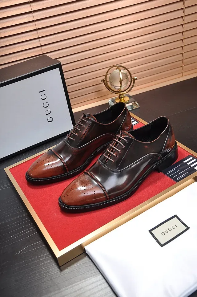 Chaussures Oxford Brogue marron à deux tons avec embout de cap 4