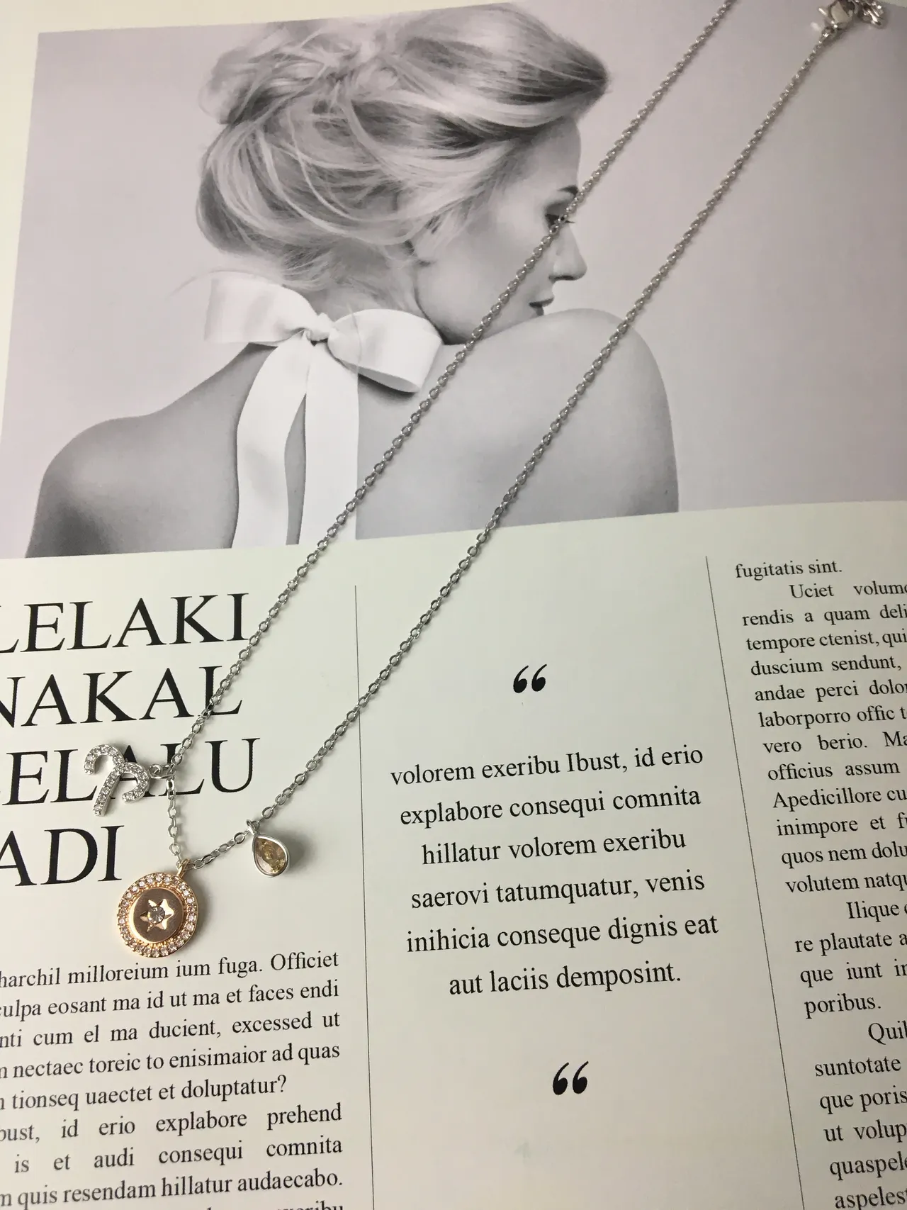 Collier pendentif étoile zodiacale à deux tons multi-charme 3