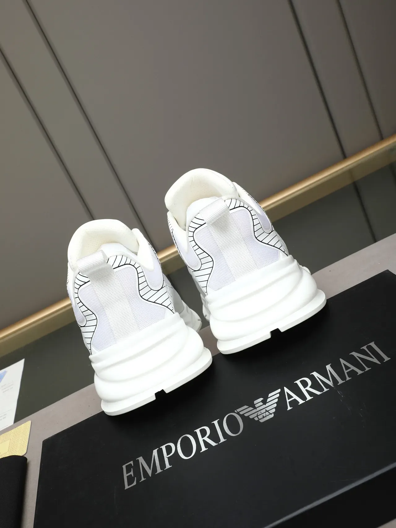 White and Black Line-Art Graphic Lifestyle Sneaker 3