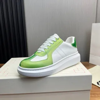 Zapatillas plataforma blancas y verde degradado