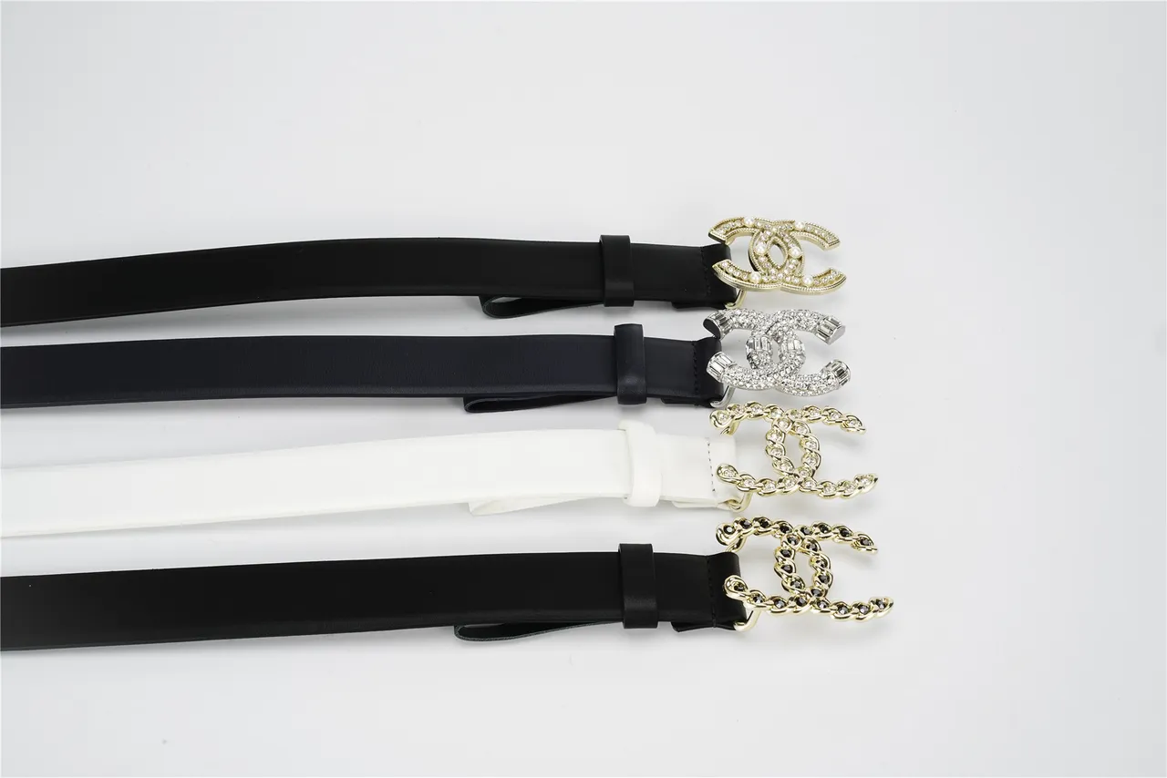 White Gold Smooth Chain-Link Buckle Leather Belt 2