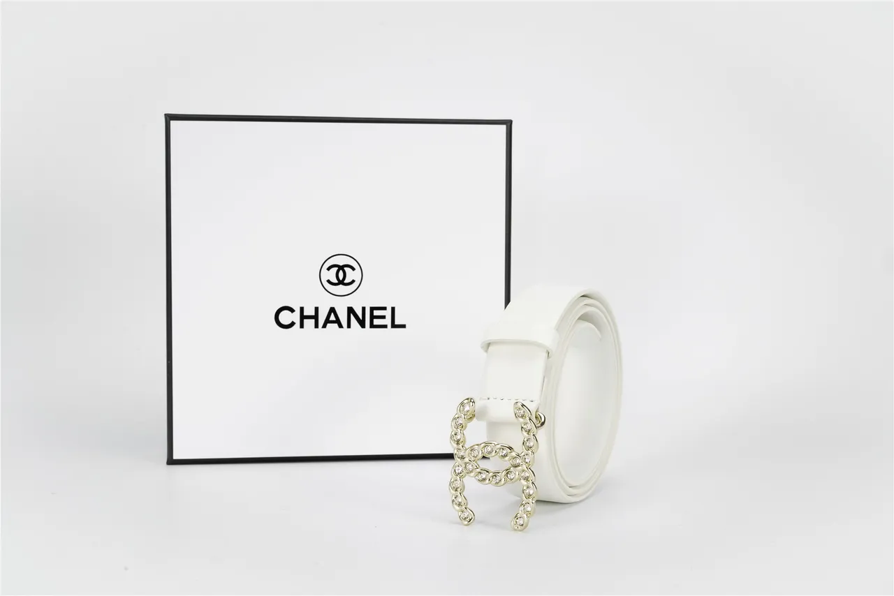 White Gold Smooth Chain-Link Buckle Leather Belt 6