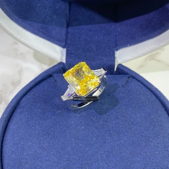 Yellow Silver Cushion-Cut Central Stone Double Halo Pavé Setting Ring 9