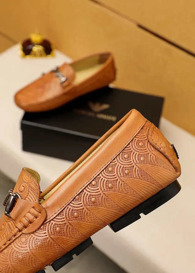 Giorgio Armani Mocassins en Cuir Embossé à Mors de Cheval 3