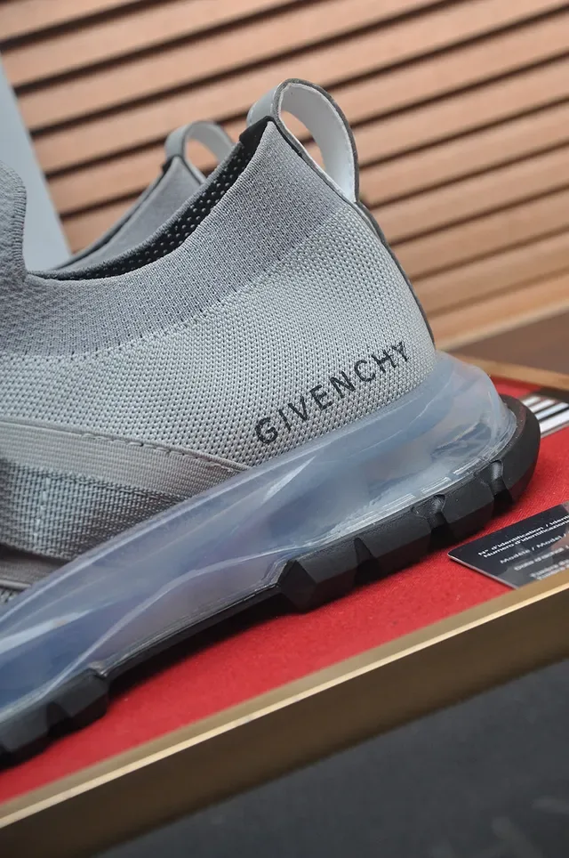 Givenchy গ্রে কালো স্লিপ-অন মেশ আপার লাইফস্টাইল স্নিকার 9