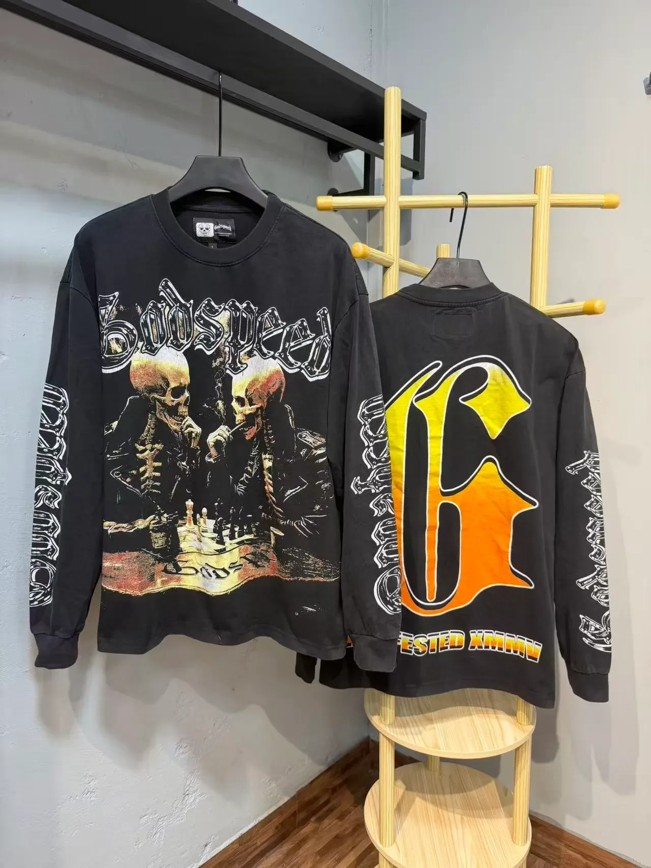 Camiseta gráfica de manga larga Godspeed Manifested XMMV 6