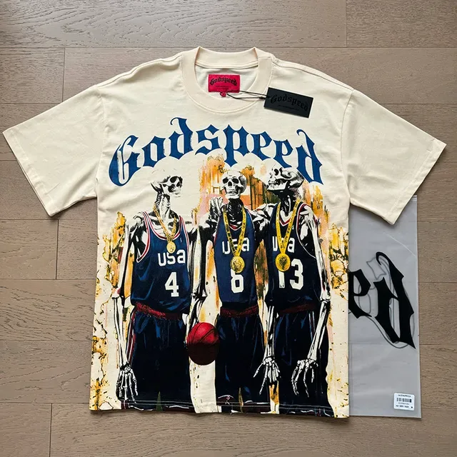 تي شيرت Godspeed أوف وايت بطبعة هيكل عظمي وكرة سلة 5