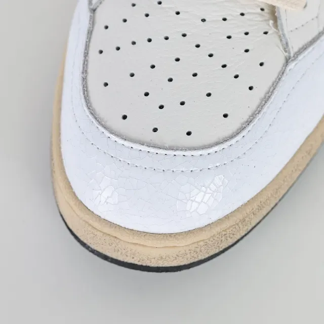 Golden Goose Super-Star حذاء رياضي أبيض أسود نجم نمط حياة 5