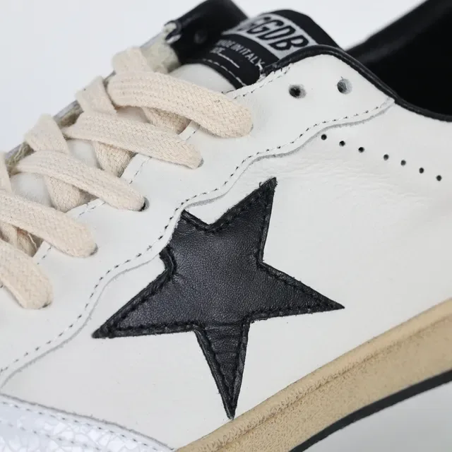Golden Goose Super-Star حذاء رياضي أبيض أسود نجم نمط حياة 6