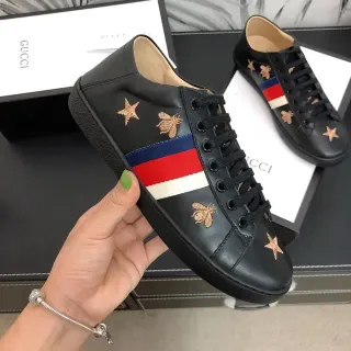 Gucci Ace 黑色皮革 蜜蜂和星形刺绣 生活运动鞋