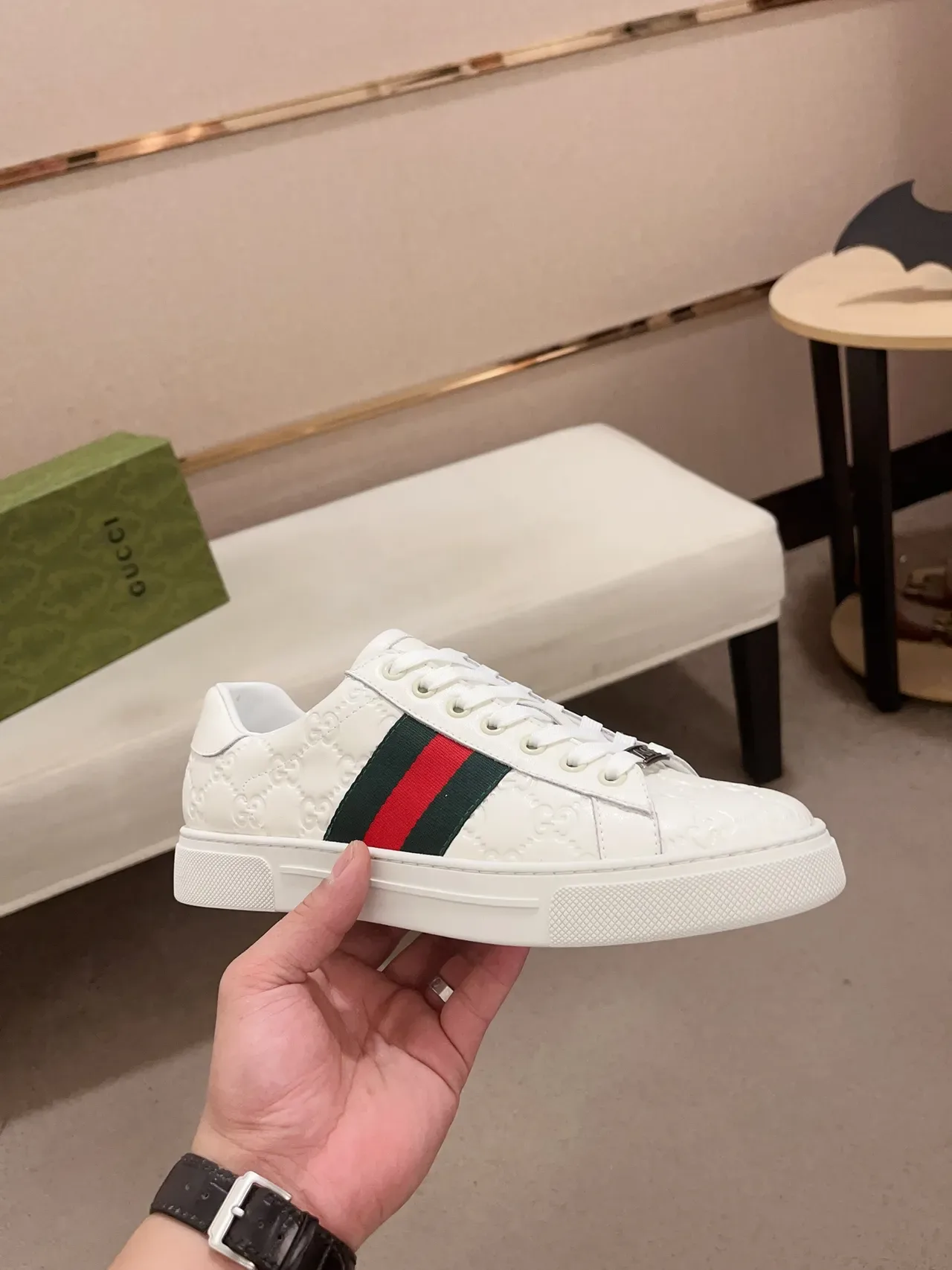 Gucci Ace সাদা উভ্ভাসিত GG Web Stripe লাইফস্টাইল স্নিকার 4