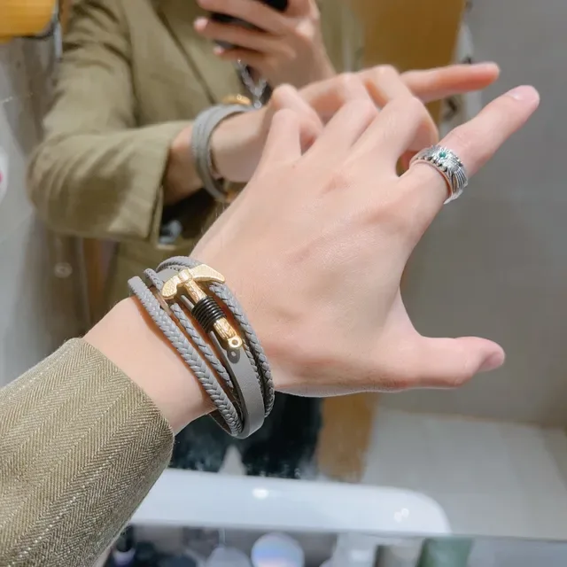 Gucci Ancre Tressée Cuir Gris et Or Bracelet 3