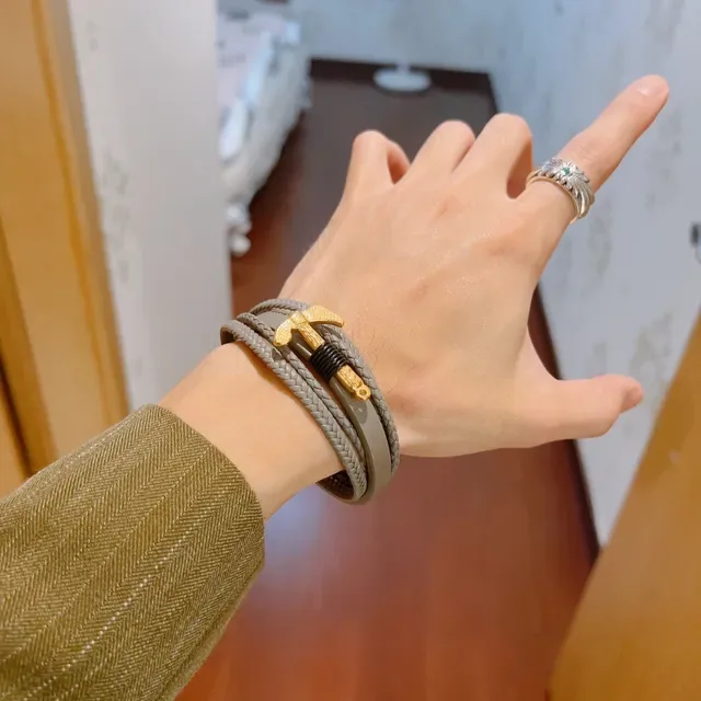 Gucci Ancre Tressée Cuir Gris et Or Bracelet 5