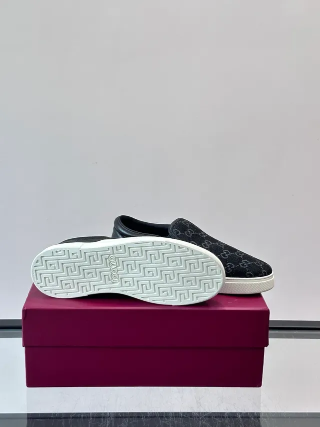 Gucci Negro Blanco GG Monogram Lona Piel Contrafuerte Talón Lifestyle Sneakers 2