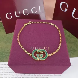 سوار Gucci GG إيناميل ذهبي أخضر سلسلة لوجو