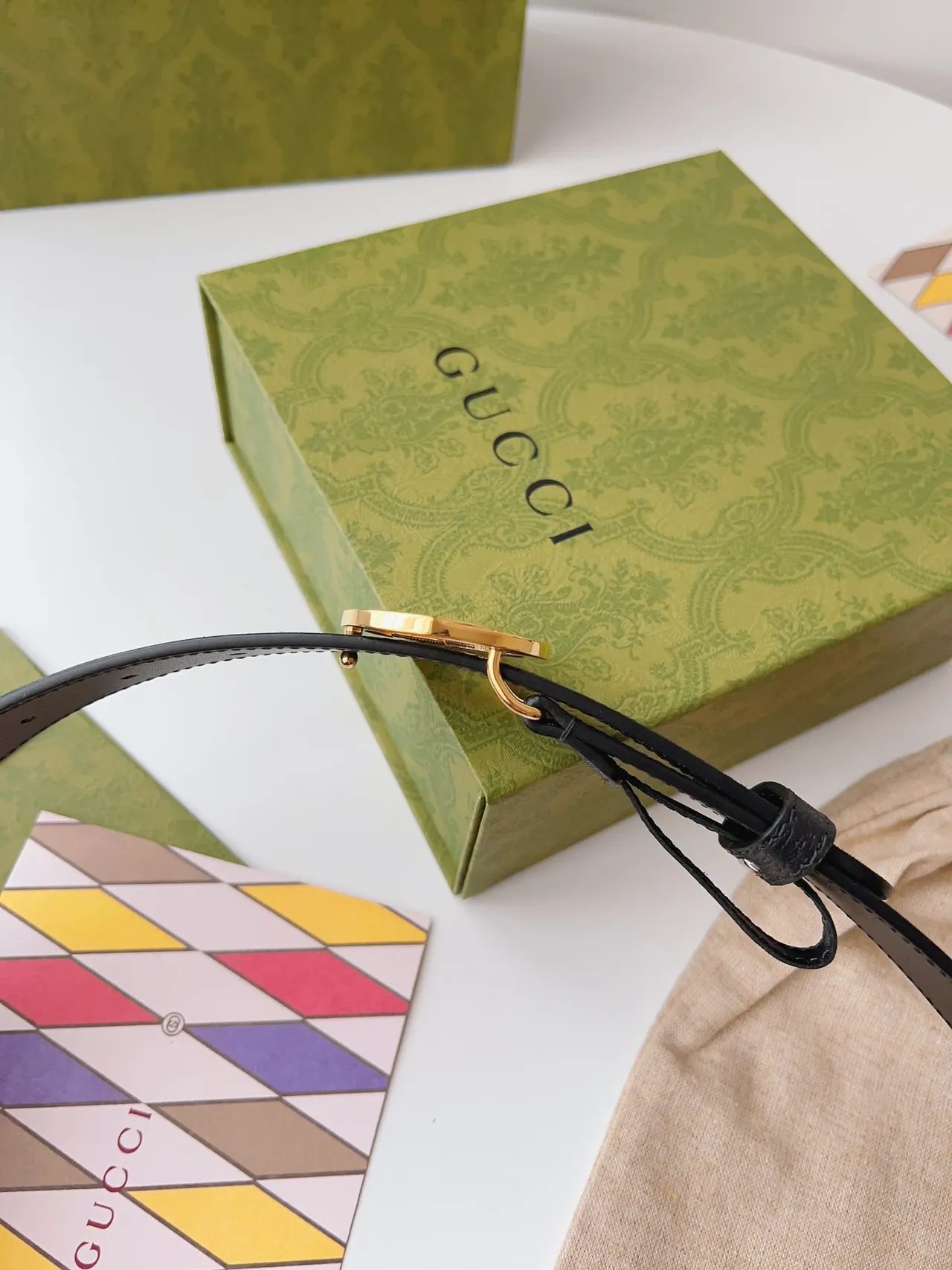 Gucci GG Marmont 黑色金色 Interlocking G 扣头 平滑皮革腰带 3