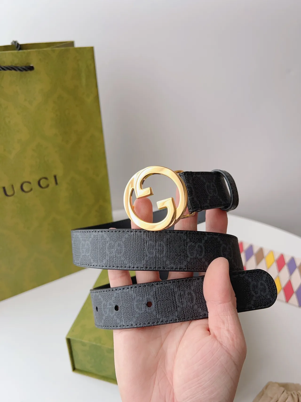 Gucci GG Marmont 黑色金色 Interlocking G 扣头 平滑皮革腰带 8