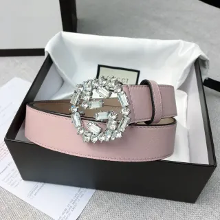 Gucci GG Marmont Ceinture en cuir rose pâle ornée de cristaux