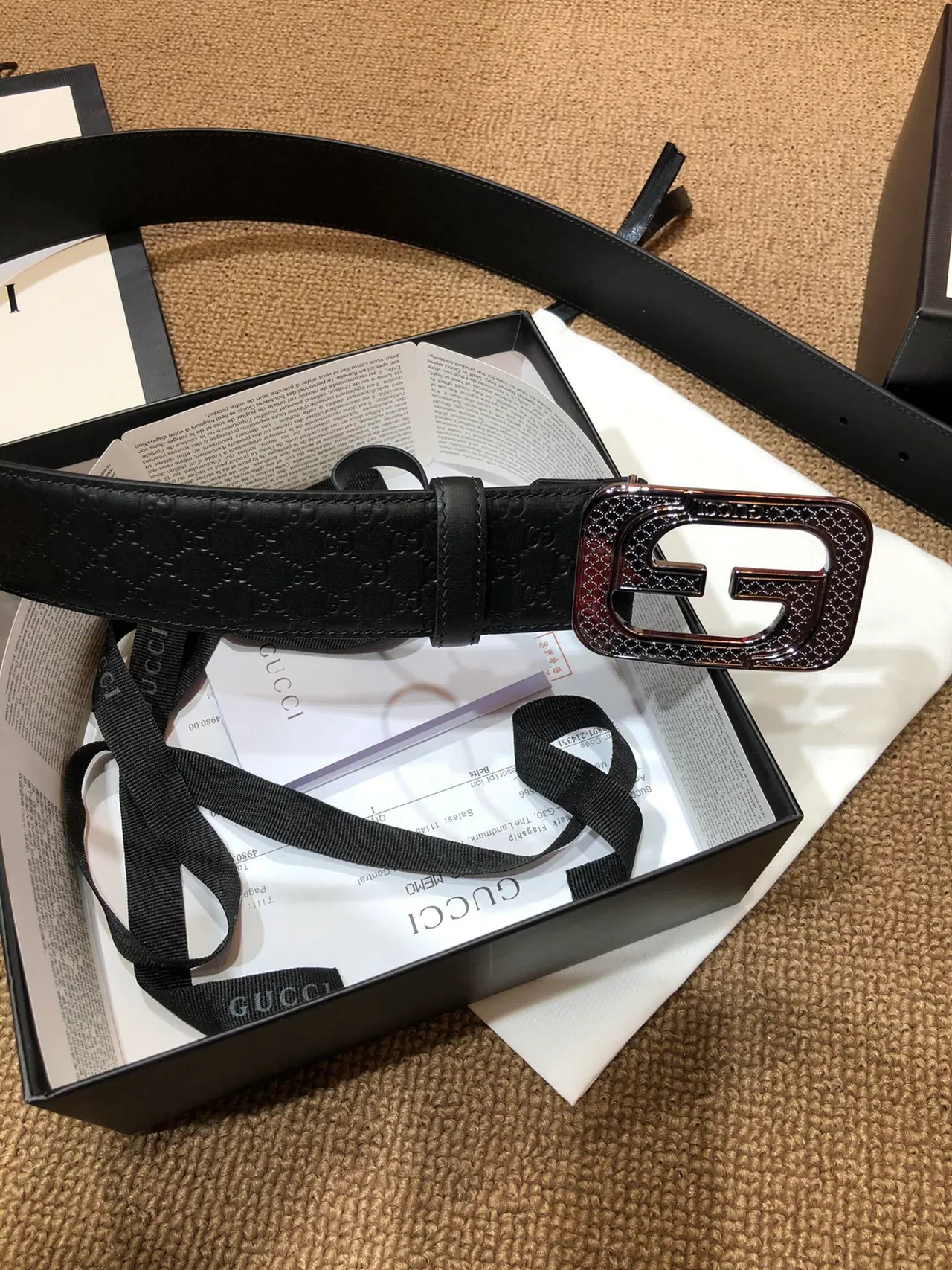 Gucci GG Marmont Embossed Monogram Cinto de couro preto 5
