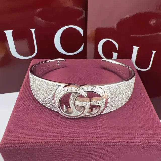 Gucci GG Marmont Pavé-Set Interlocking GG Pulsera de plata 5