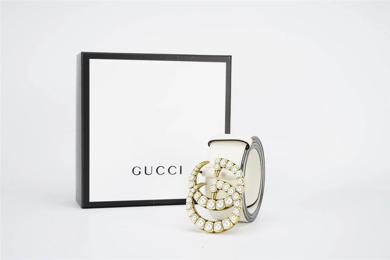 Gucci GG Marmont मोती सजावटी चमड़ी का बेल्ट 6
