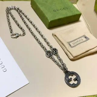 Gucci GG Marmont Argent Noir Interlocking G Pendentif Borde Perles Collier
