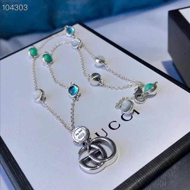 Gucci GG Marmont Pulseira de eslabões prateados azuis com logo interlocking G 3