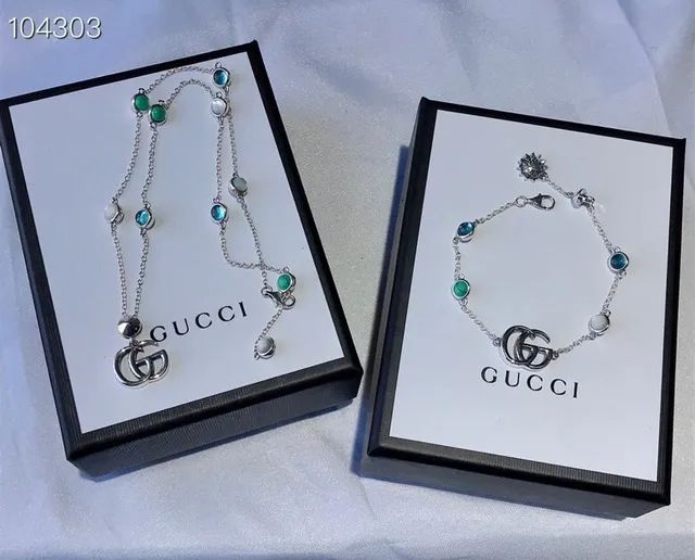 Gucci GG Marmont Pulseira de eslabões prateados azuis com logo interlocking G 6