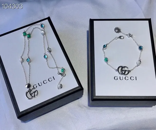 Gucci GG Marmont Pulseira de eslabões prateados azuis com logo interlocking G 7