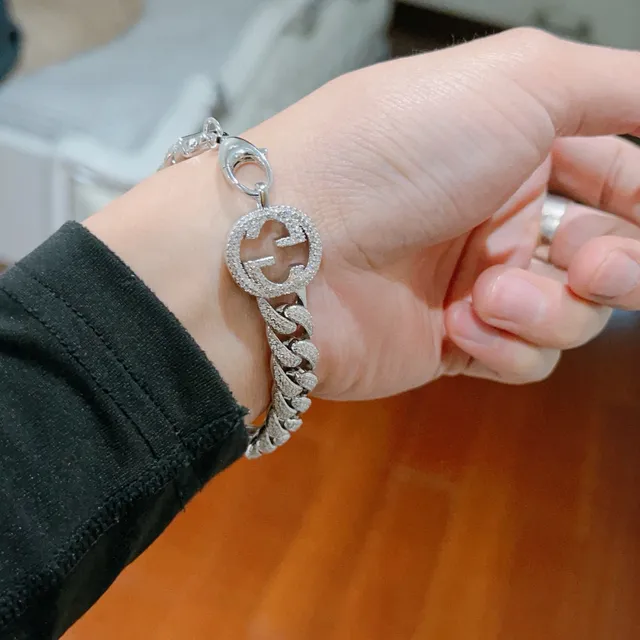 Gucci GG Marmont Silver Pavé-Set Curb Chain Interlocking G Clasp Bracelet 5