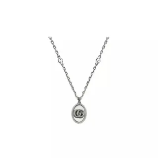Gucci GG Marmont Silver-Toned Rope-Edge Oval Pendant Necklace