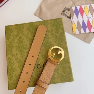 Gucci GG Marmont Tan 粒面皮革腰带
