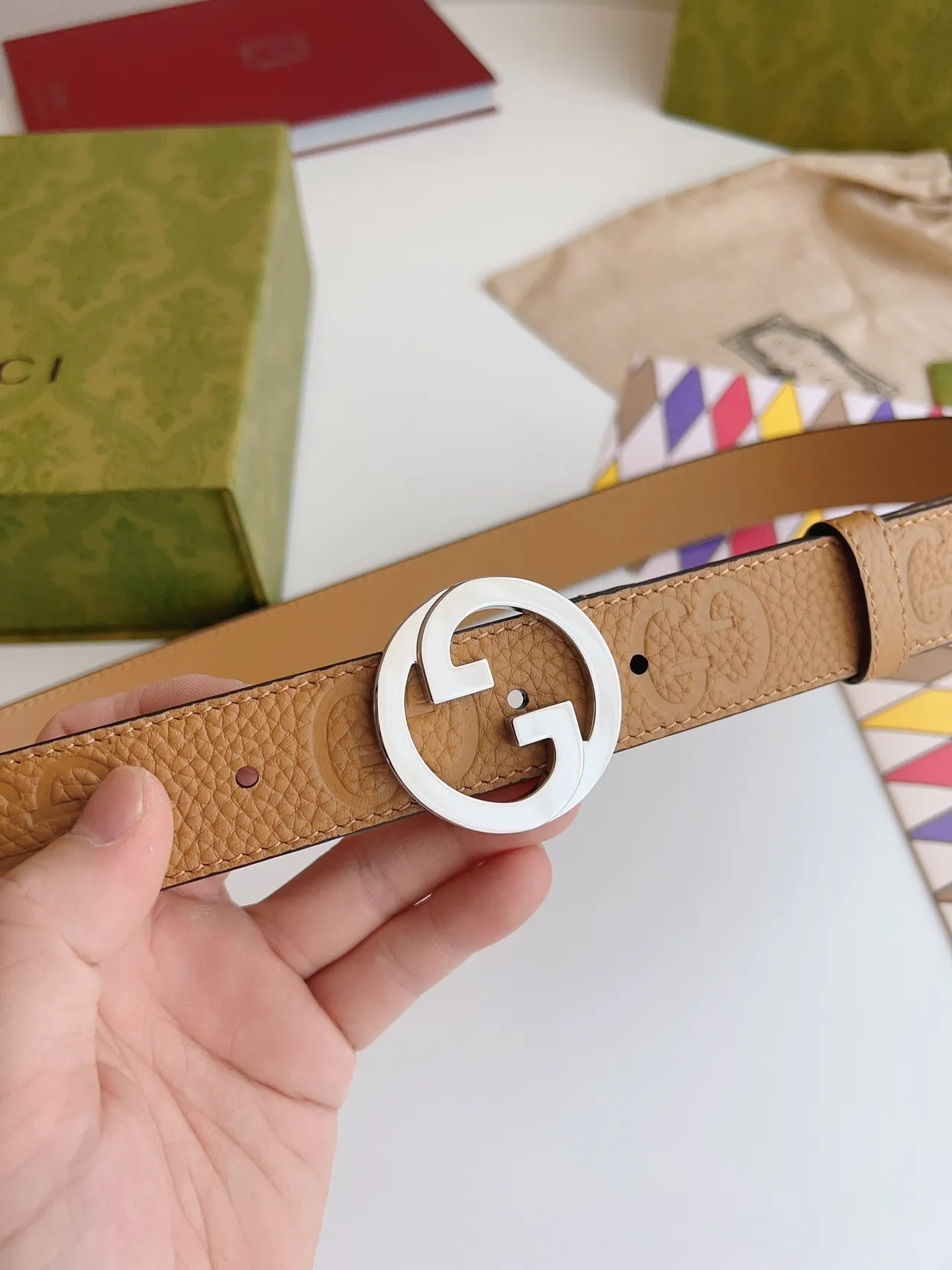 Gucci GG Marmont Ceinture en cuir tan pebbled 4