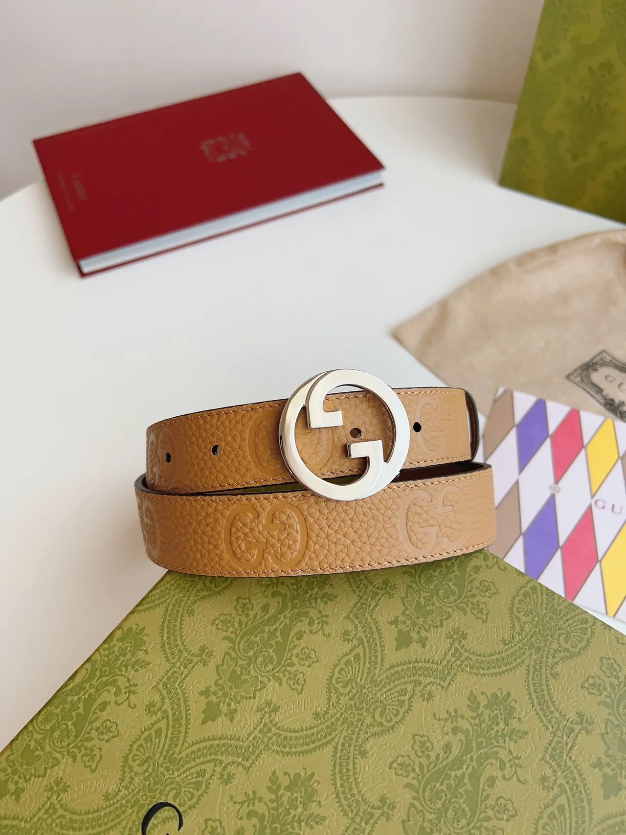 Gucci GG Marmont Ceinture en cuir tan pebbled 9