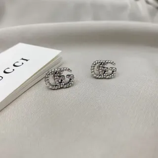 أقراط ستد Double G Gucci GG Marmont Twisted Rope