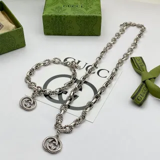 Gucci GG Marmont টুইস্টেড রোপ-লিংক ইন্টারলকিং G নেকলেস