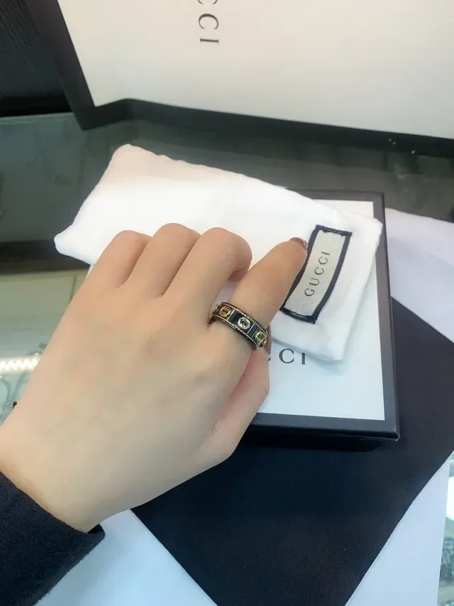 Gucci GG Marmont Blanco Negro Interlocking G Motifs Borde de Cuerda Trenzada Anillo 6