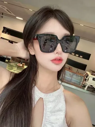 Gucci GG1300S Oversized Tortoiseshell and Green Sunglasses 4
