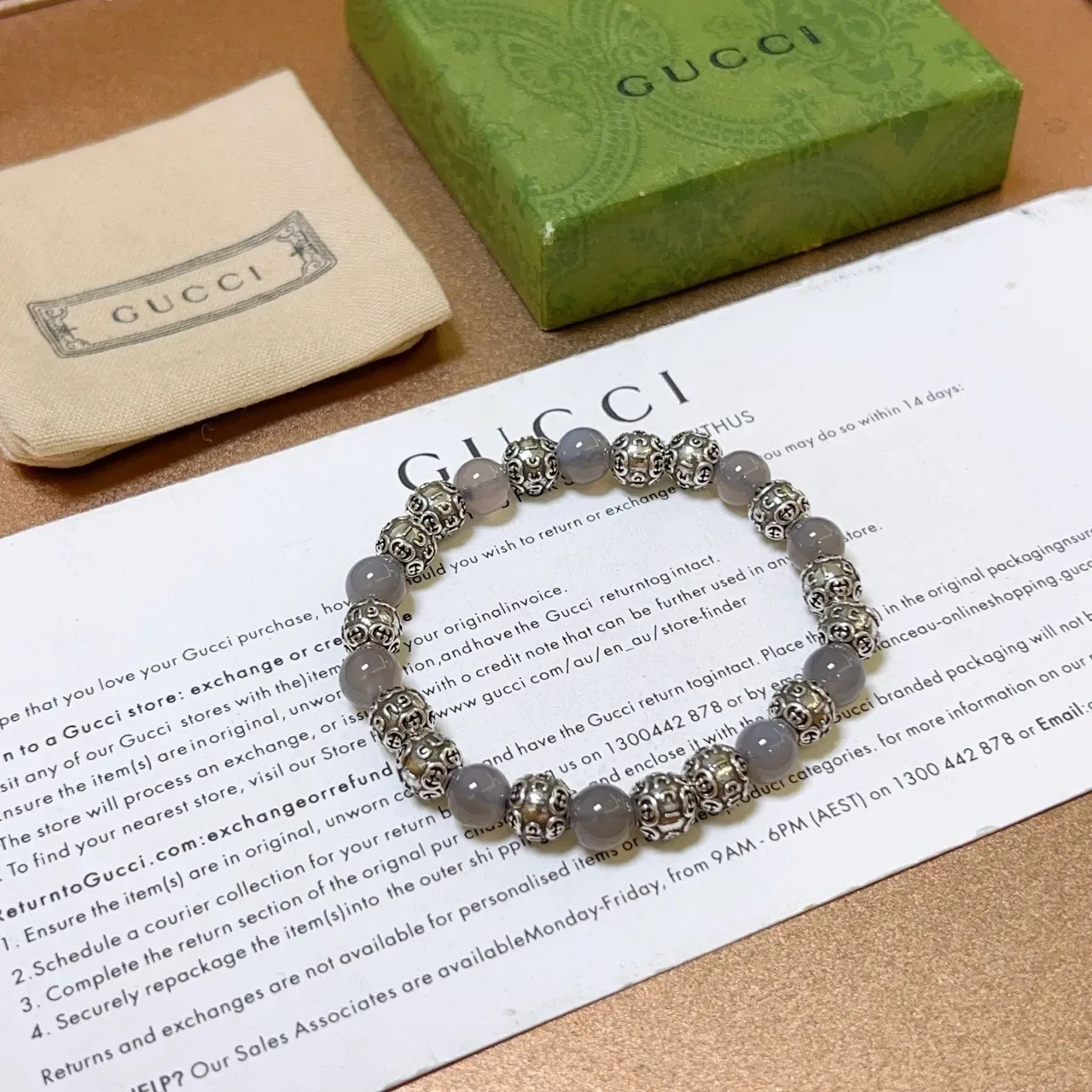 Gucci Gris Argent Perlé Alterné Pierre et Métal Bijoux 6