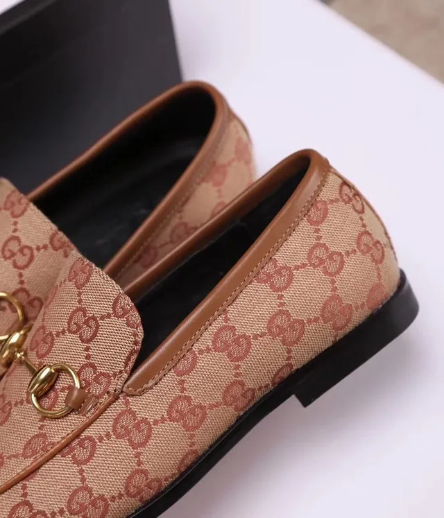 Gucci Horsebit 1955 Beige and Red Monogram Loafers 3