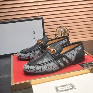 Gucci Horsebit 1955 أسود ورمادي GG Monogram مكاسين